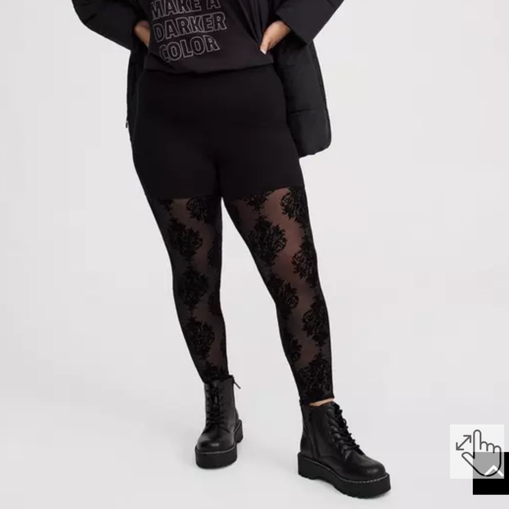 NWT Torrid Black Floral Lace Leggings